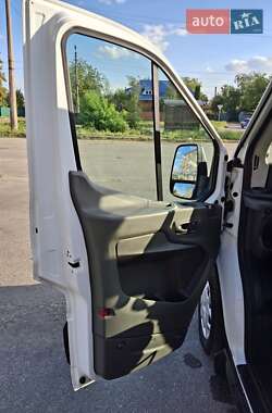Вантажний фургон Ford Transit 2020 в 