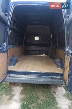 Грузовой фургон Ford Transit 2008 в Ромнах