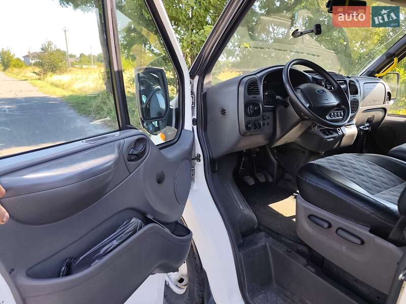 Грузопассажирский фургон Ford Transit 2006 в Подгорцах фото 18 Грузопассажирский фургон Ford Transit 2006 в Подгорцах