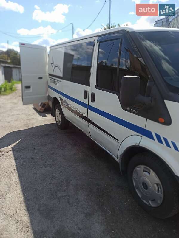 Микроавтобус Ford Transit 2005 в Киеве