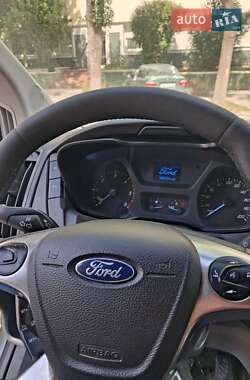 Микроавтобус Ford Transit 2016 в 