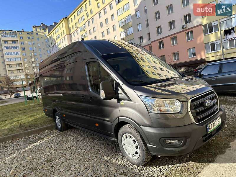 Грузопассажирский фургон Ford Transit 2021 в 