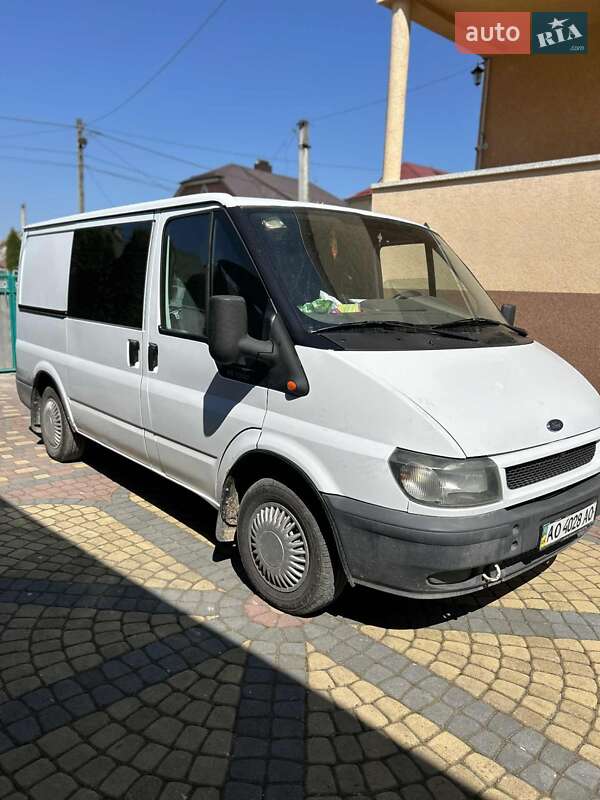Микроавтобус Ford Transit 2003 в 