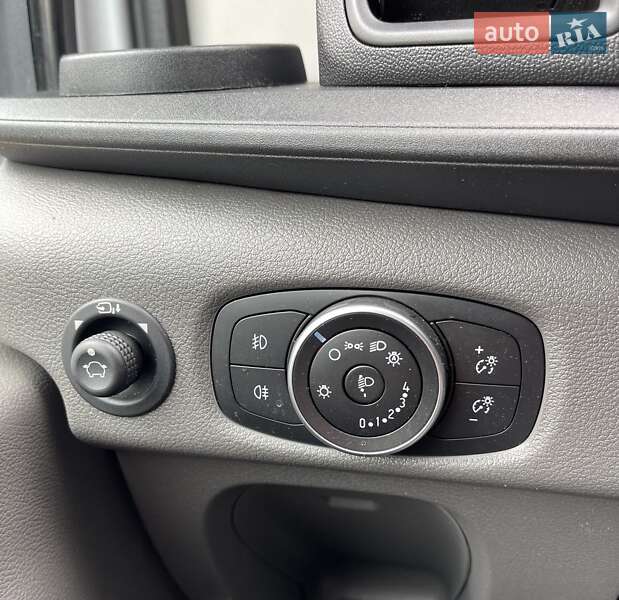 Вантажний фургон Ford Transit 2019 в Львові фото 15 Вантажний фургон Ford Transit 2019 в Львові