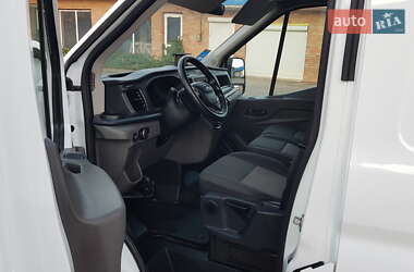 Грузовой фургон Ford Transit 2020 в 
