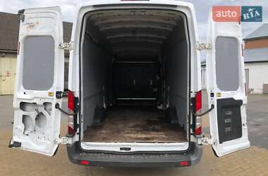 Грузовой фургон Ford Transit 2014 в 