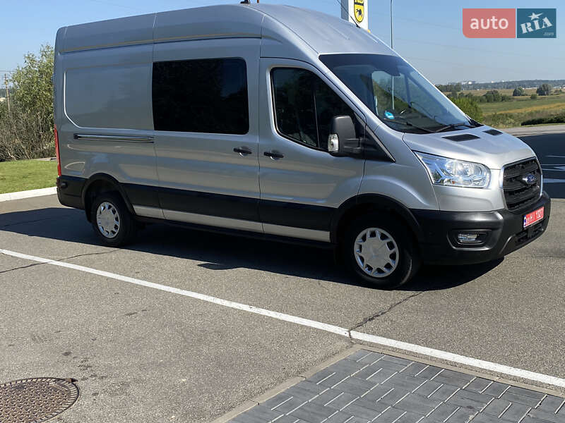 Грузовой фургон Ford Transit 2021 в Ирпене