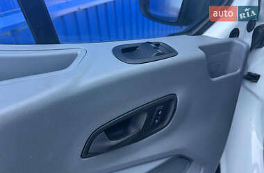 Грузовой фургон Ford Transit 2018 в  фото 17 Грузовой фургон Ford Transit 2018 в