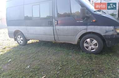Грузовой фургон Ford Transit 2004 в 