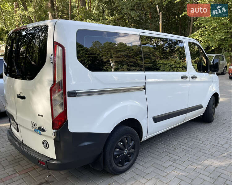 Минивэн Ford Transit 2013 в Киверцах