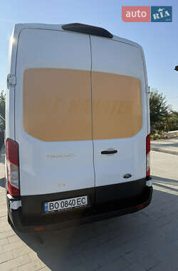 Грузовой фургон Ford Transit 2019 в 