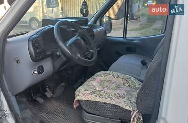 Грузовой фургон Ford Transit 1995 в 