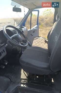 Вантажний фургон Ford Transit 1998 в 