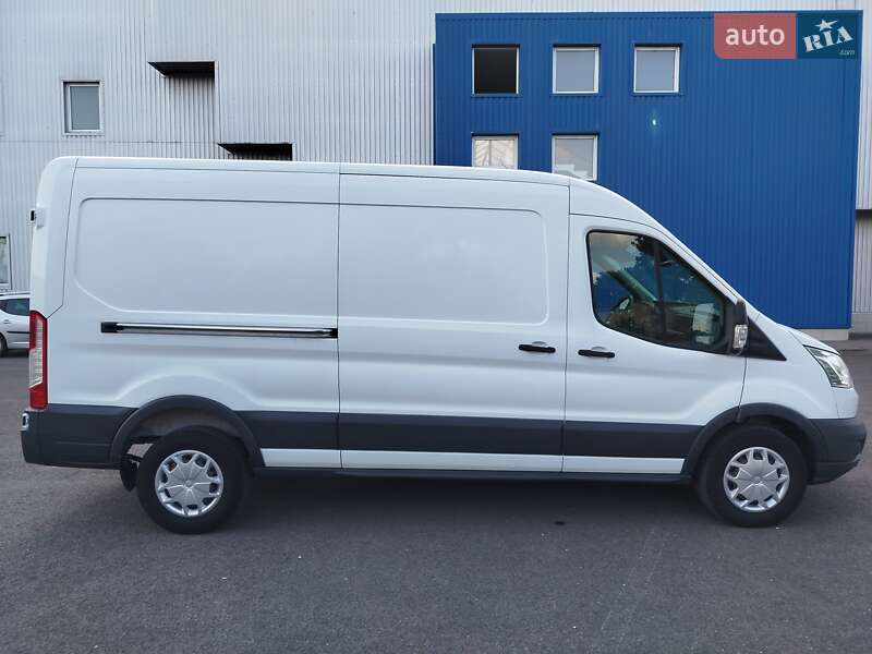 Ford Transit 2019