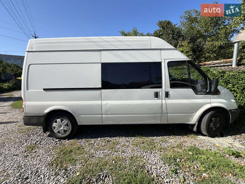 Вантажний фургон Ford Transit 2002 в 