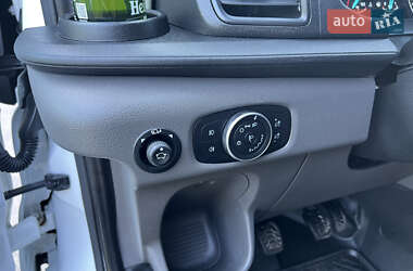 Грузовой фургон Ford Transit 2019 в 