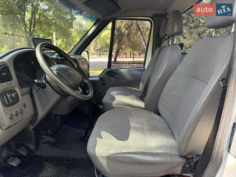 Автовоз Ford Transit 2004 в Харкові