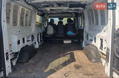 Вантажопасажирський фургон Ford Transit 2016 в 