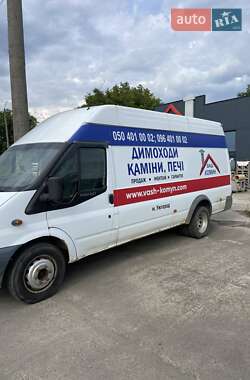 Вантажний фургон Ford Transit 2010 в 