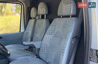 Грузовой фургон Ford Transit 2011 в 