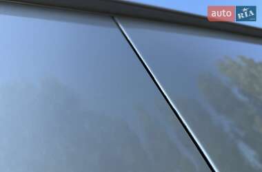 Грузовой фургон Ford Transit 2011 в 