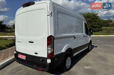 Вантажний фургон Ford Transit 2021 в 