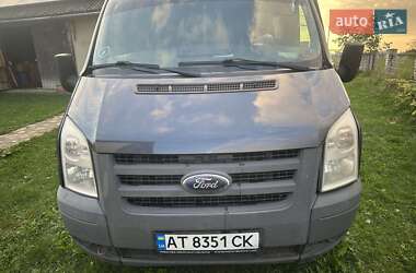 Микроавтобус Ford Transit 2011 в Долине