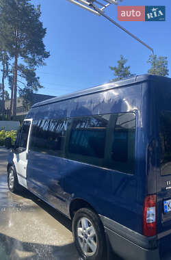 Микроавтобус Ford Transit 2011 в 