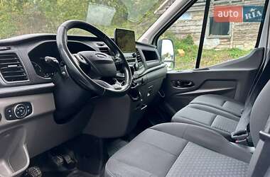 Вантажний фургон Ford Transit 2021 в 