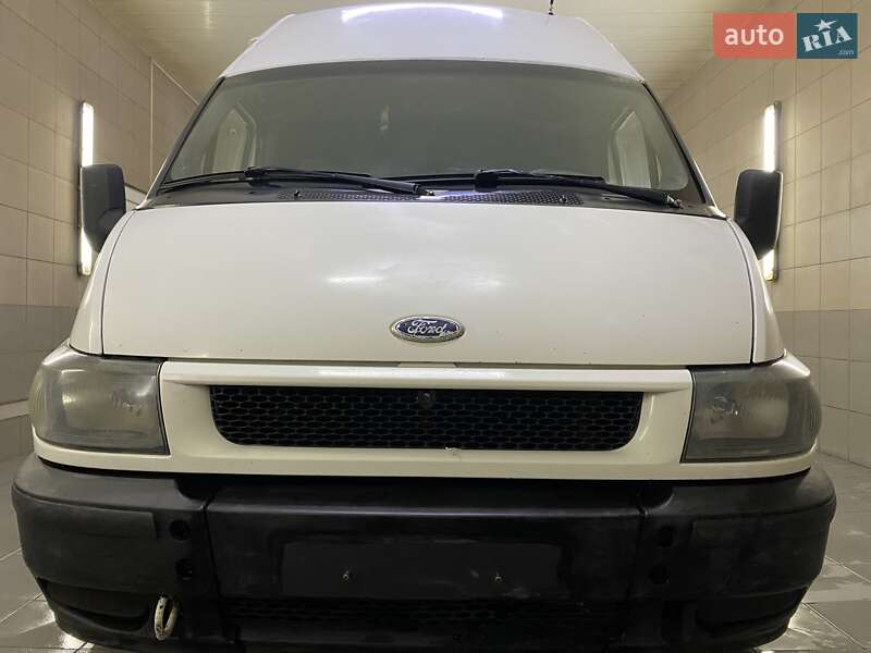 Вантажний фургон Ford Transit 2006 в Умані