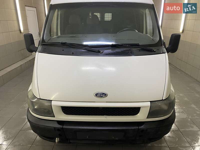 Вантажний фургон Ford Transit 2006 в Умані