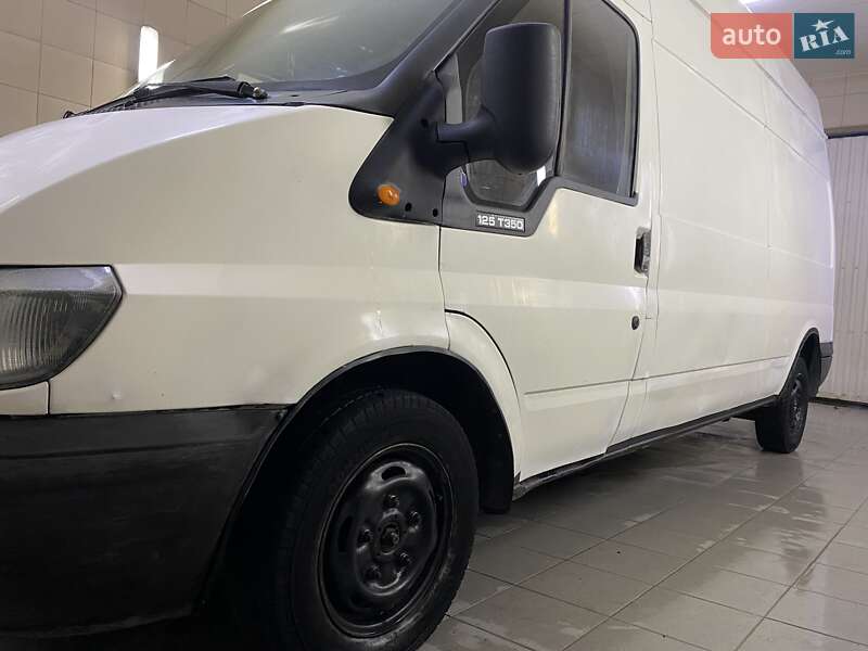 Вантажний фургон Ford Transit 2006 в Умані