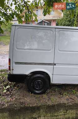 Грузовой фургон Ford Transit 1987 в 