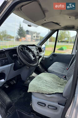 Вантажний фургон Ford Transit 2011 в 