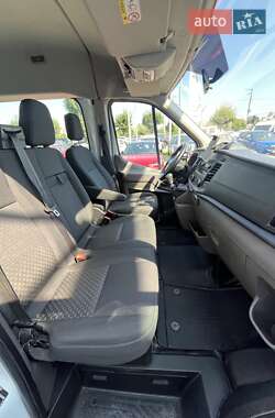 Микроавтобус Ford Transit 2021 в 