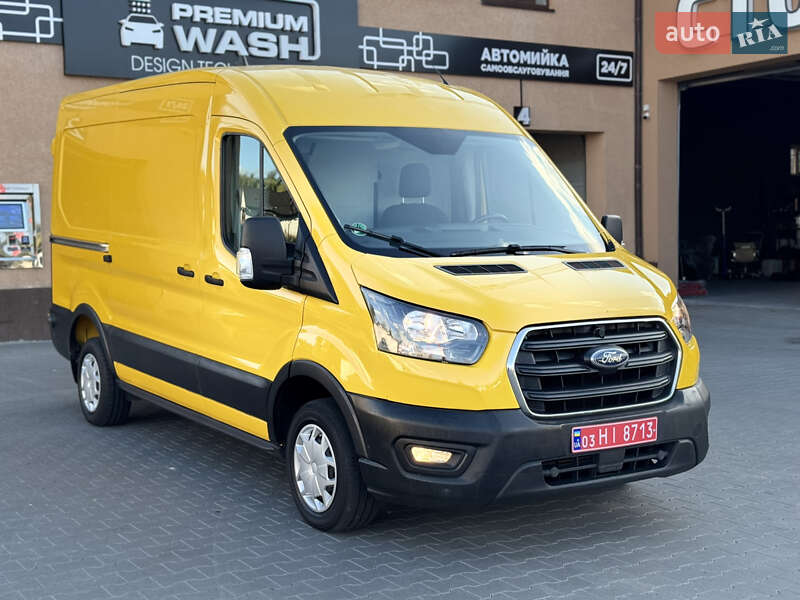 Грузовой фургон Ford Transit 2021 в Ирпене