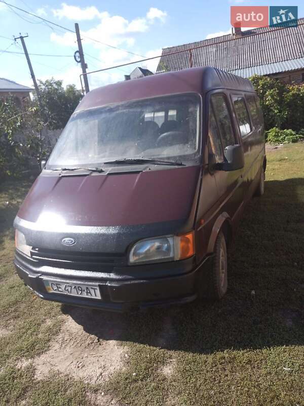 Мінівен Ford Transit 1991 в Чернівцях