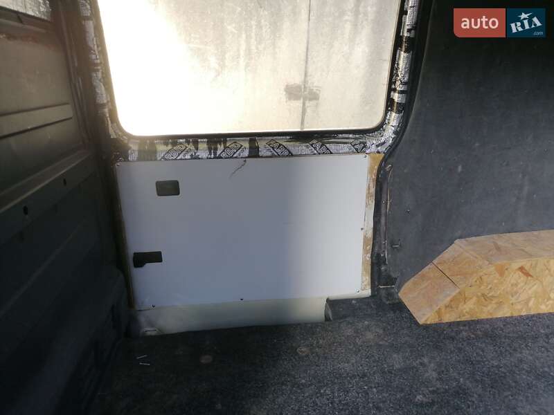 Вантажний фургон Ford Transit 1998 в Вінниці