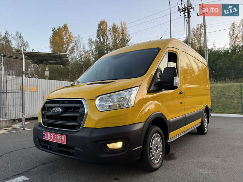 Грузовой фургон Ford Transit 2020 в Ирпене