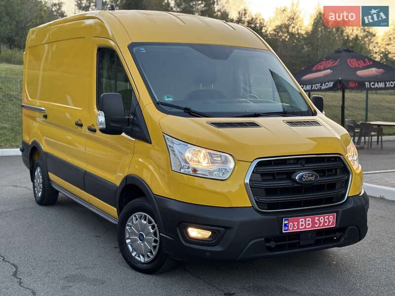 Грузовой фургон Ford Transit 2020 в Ирпене