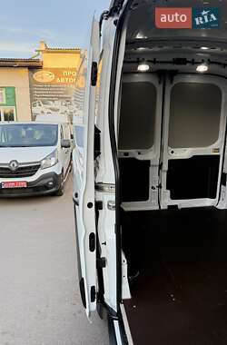 Грузовой фургон Ford Transit 2021 в 