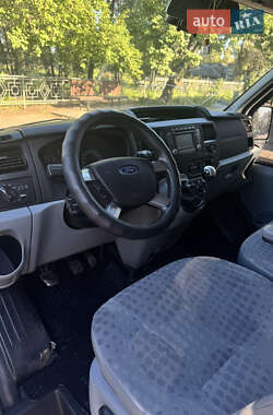 Грузовой фургон Ford Transit 2008 в 