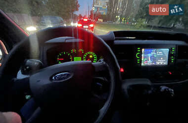 Вантажопасажирський фургон Ford Transit 2008 в 