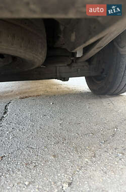 Грузовой фургон Ford Transit 2005 в 