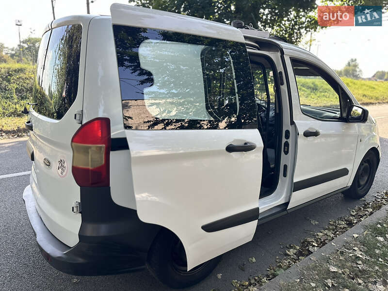 Другие грузовики Ford Transit 2015 в Львове