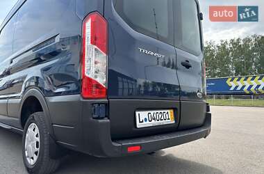 Грузовой фургон Ford Transit 2019 в 