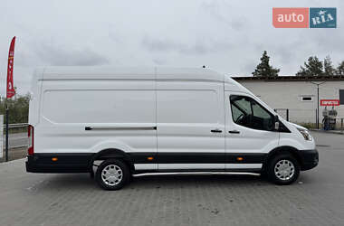 Вантажний фургон Ford Transit 2021 в 