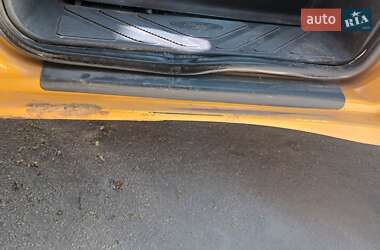 Грузовой фургон Ford Transit 2005 в 