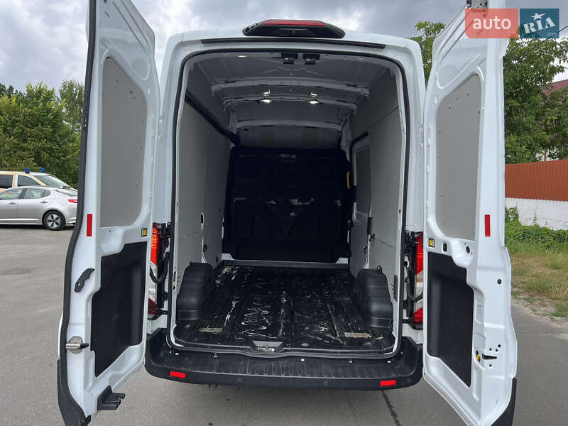 Вантажний фургон Ford Transit 2020 в Києві