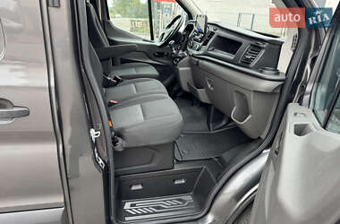 Грузовой фургон Ford Transit 2022 в 